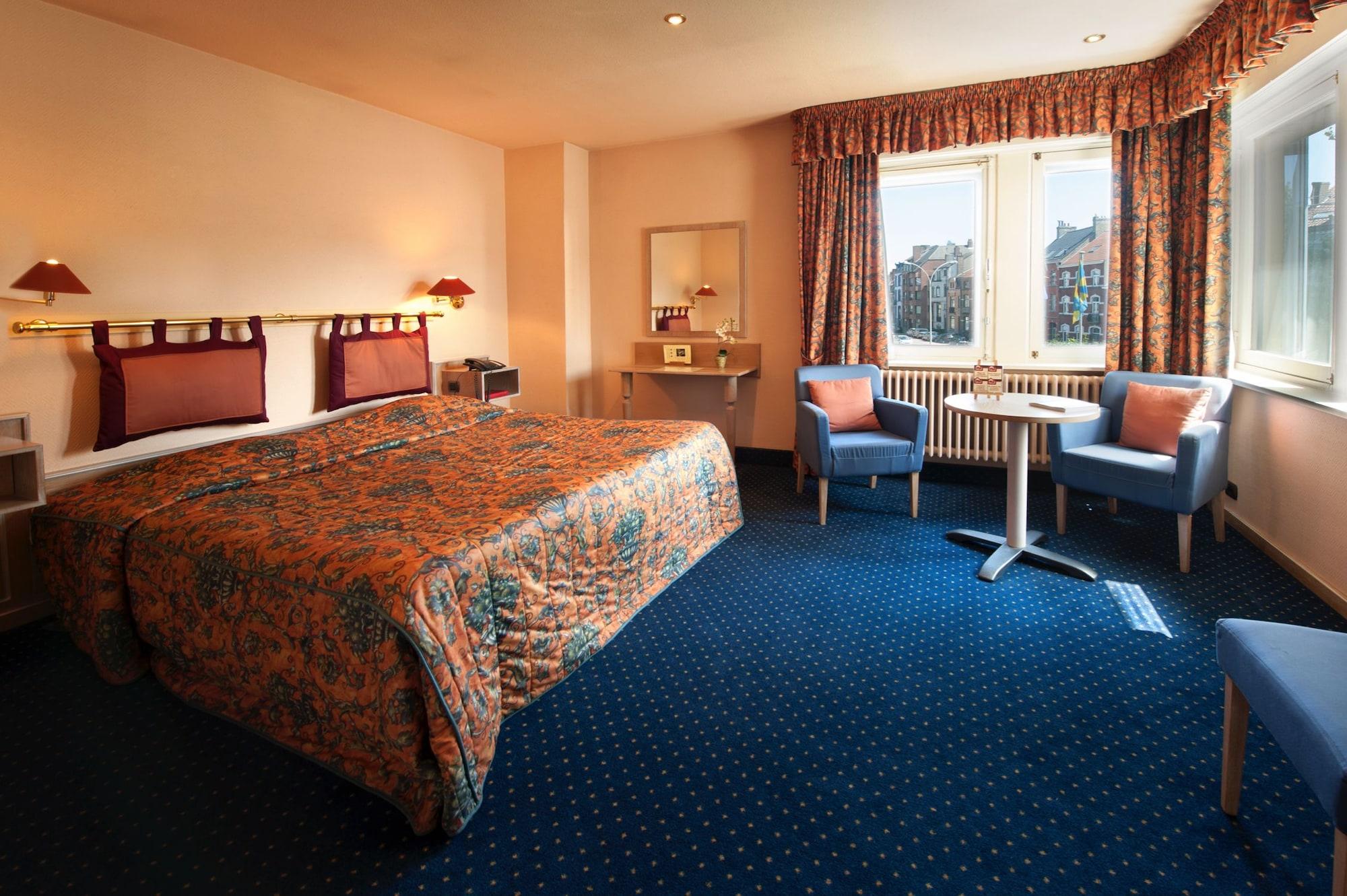Pannenhuis 3*